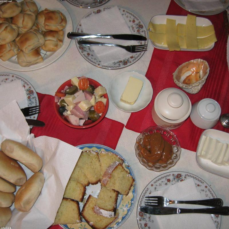Empanada de jamón y queso